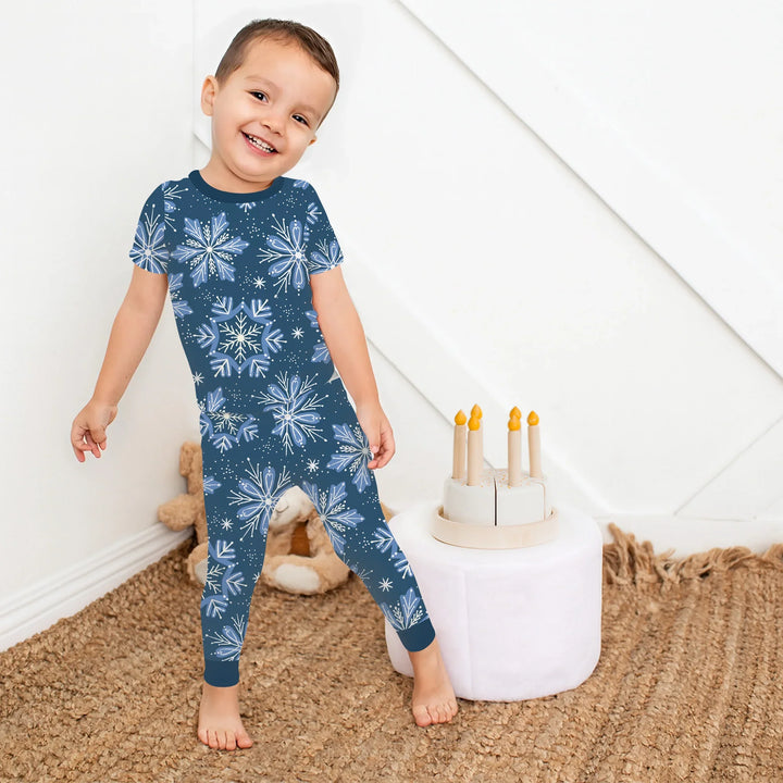 Winter Snowflakes Two Piece Short Sleeve Pajama Set , Winter Snowflakes Two Piece Short Sleeve Pajama Set - 12-18M