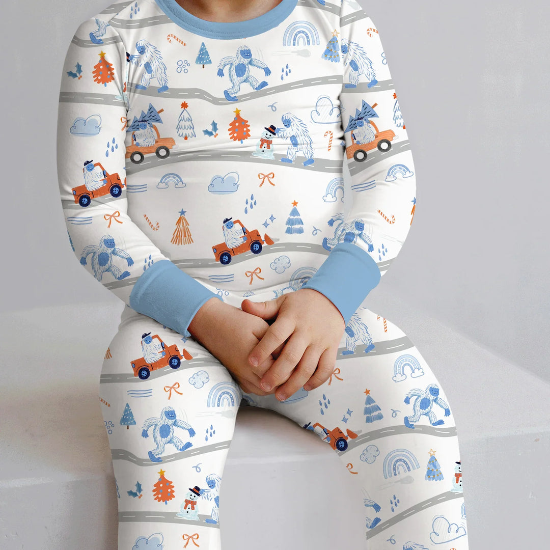 Zweiteiliges Langarm-Pyjama-Set mit Sommerfrüchten