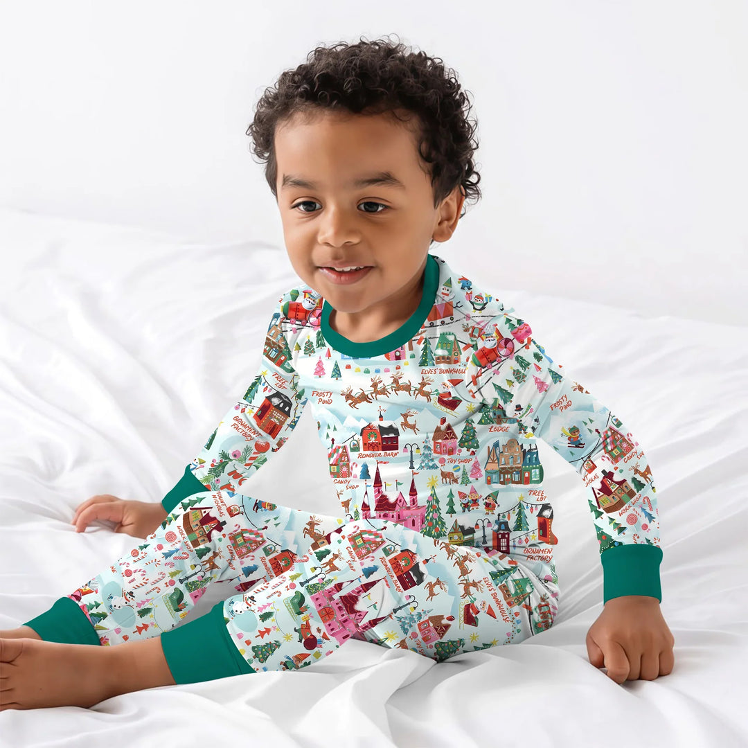 Santa's City Maps Two Piece Long Sleeve Pajama Set , Santa's City Maps Two Piece Long Sleeve Pajama Set - 12-18M / Green