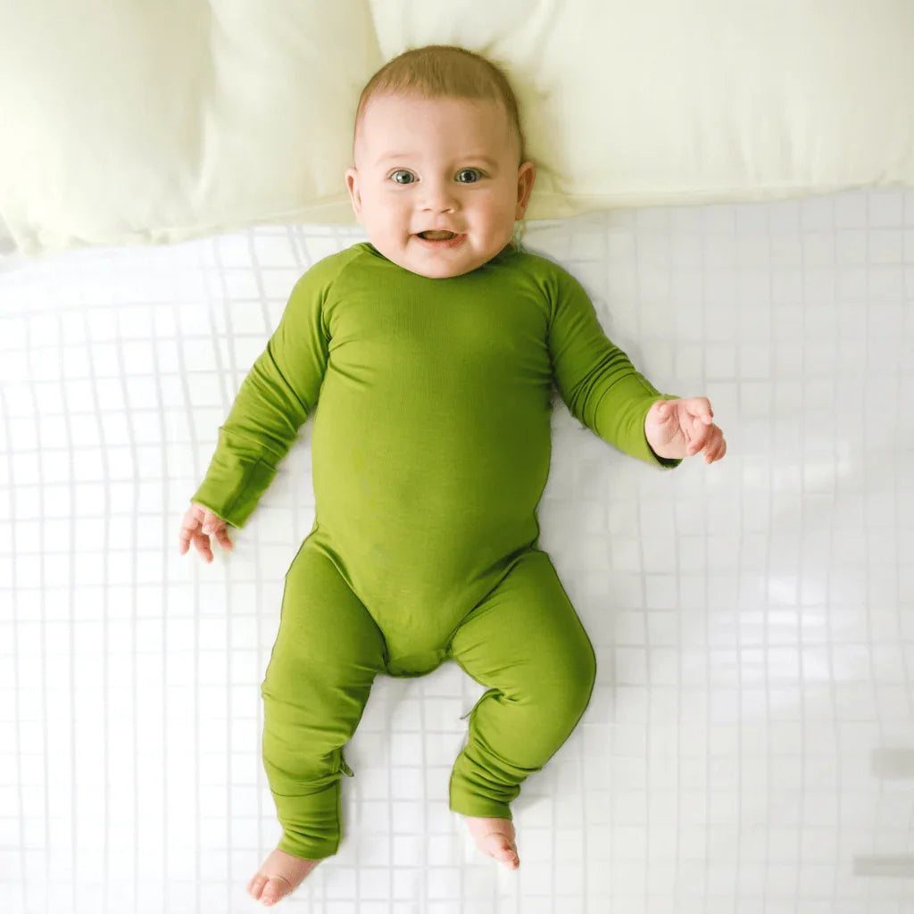 Crescent Zippered Romper , Crescent Zippered Romper - Avocado / Newborn