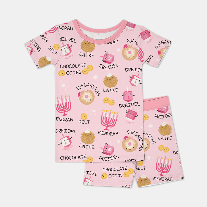 Template Zweiteiliges Pyjama-Set mit kurzen Ärmeln und Shorts