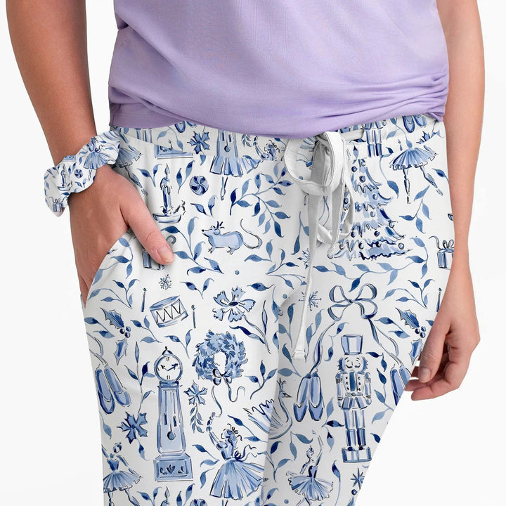 Christmas Nutcracker Toile Women Pajama Set - Zumbamboo