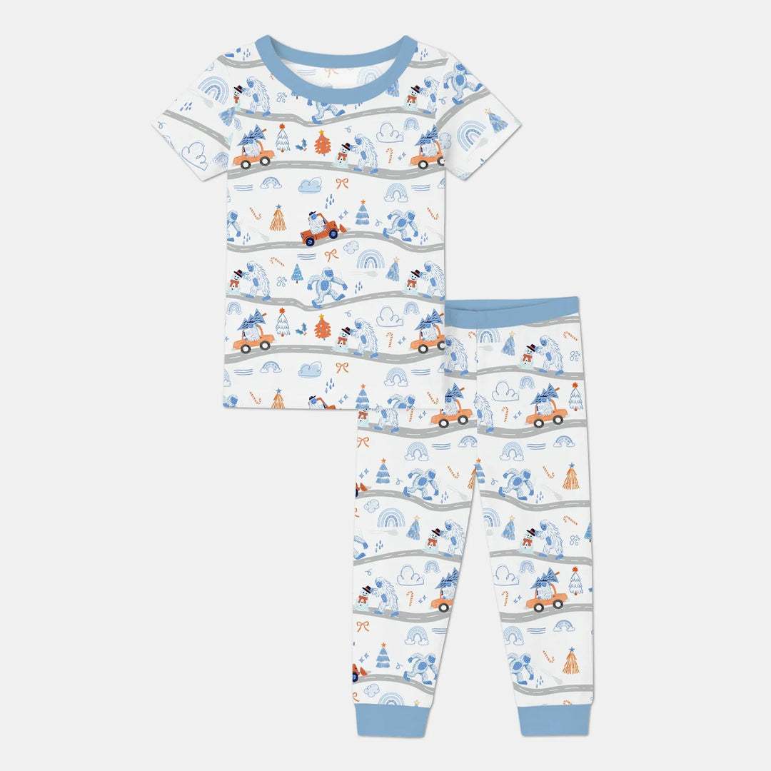 Christmas Sasquatch Two Piece Short Sleeve Pajama Set - Zumbamboo