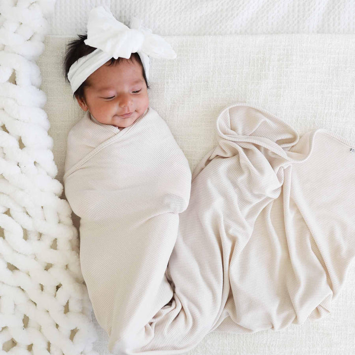 Solid Waffle Swaddle Blanket , Solid Waffle Swaddle Blanket - Oatmeal