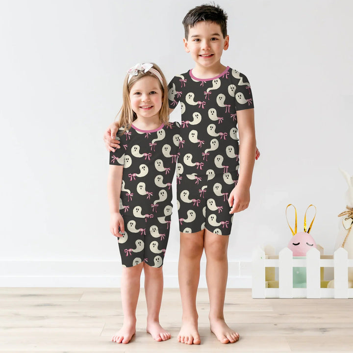 Little Ghosts Two Piece Short Sleeve Shorts Pajama Set For Halloween - Zumbamboo