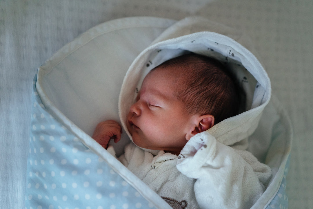 Safe Sleep for Newborns: A Complete Checklist and Guide