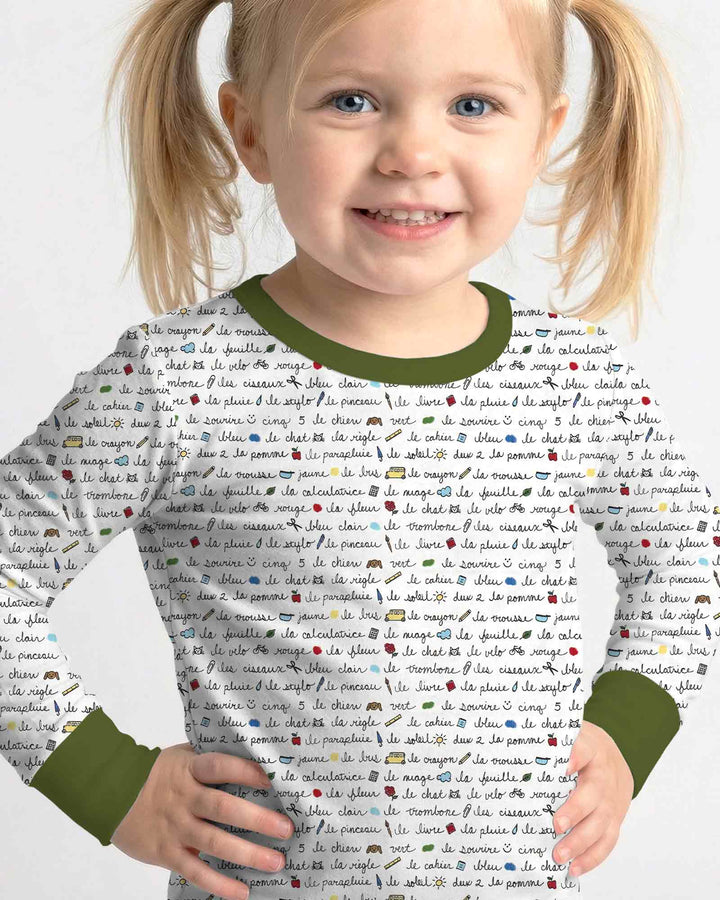 Zweiteiliges Langarm-Pyjama-Set mit Sommerfrüchten