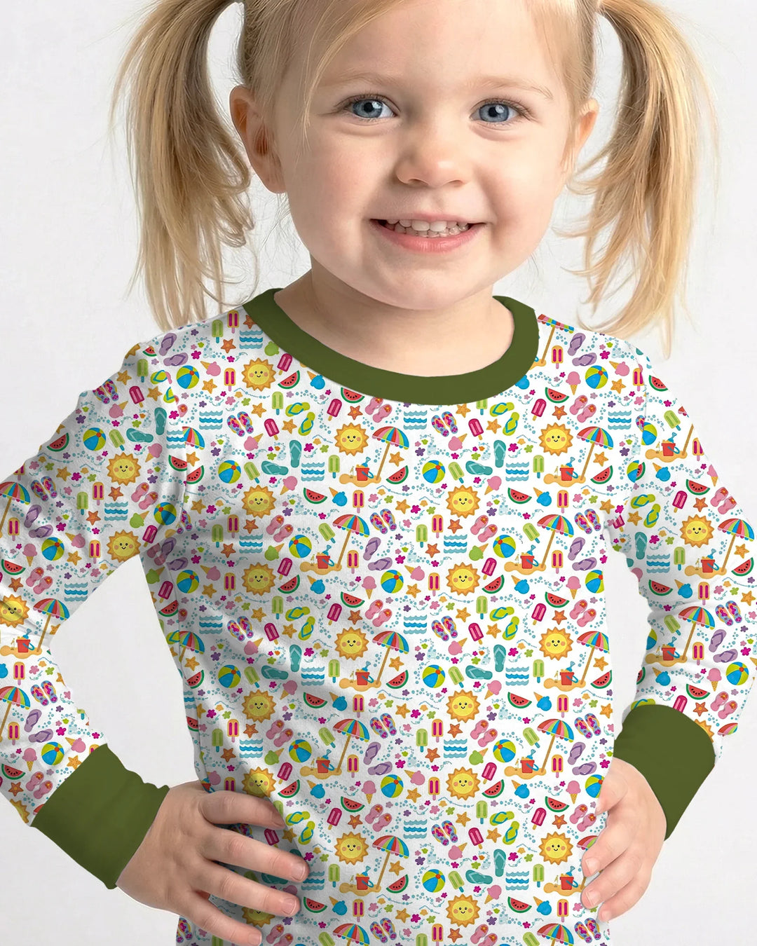 Zweiteiliges Langarm-Pyjama-Set mit Sommerfrüchten