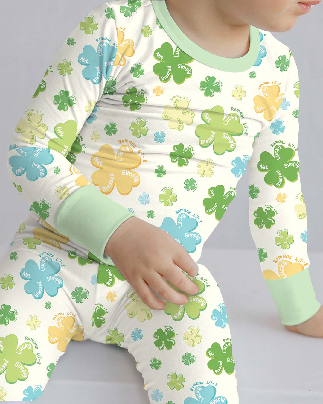 Shamrocks Print St. Patrick's Day Two Piece Long Sleeve Pajama Set