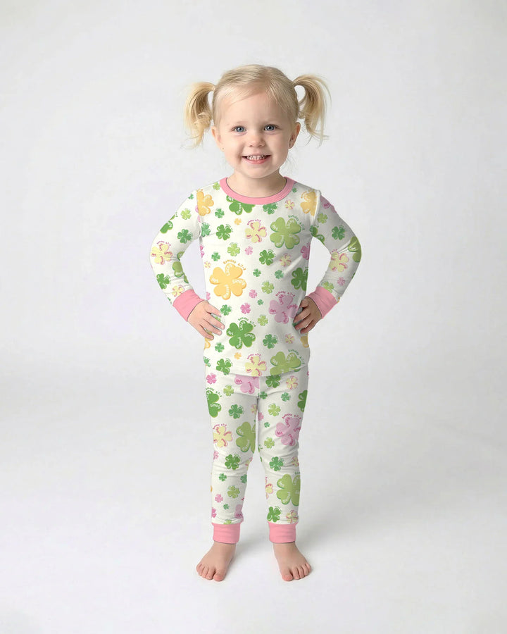 Shamrocks Print St. Patrick's Day Two Piece Long Sleeve Pajama Set