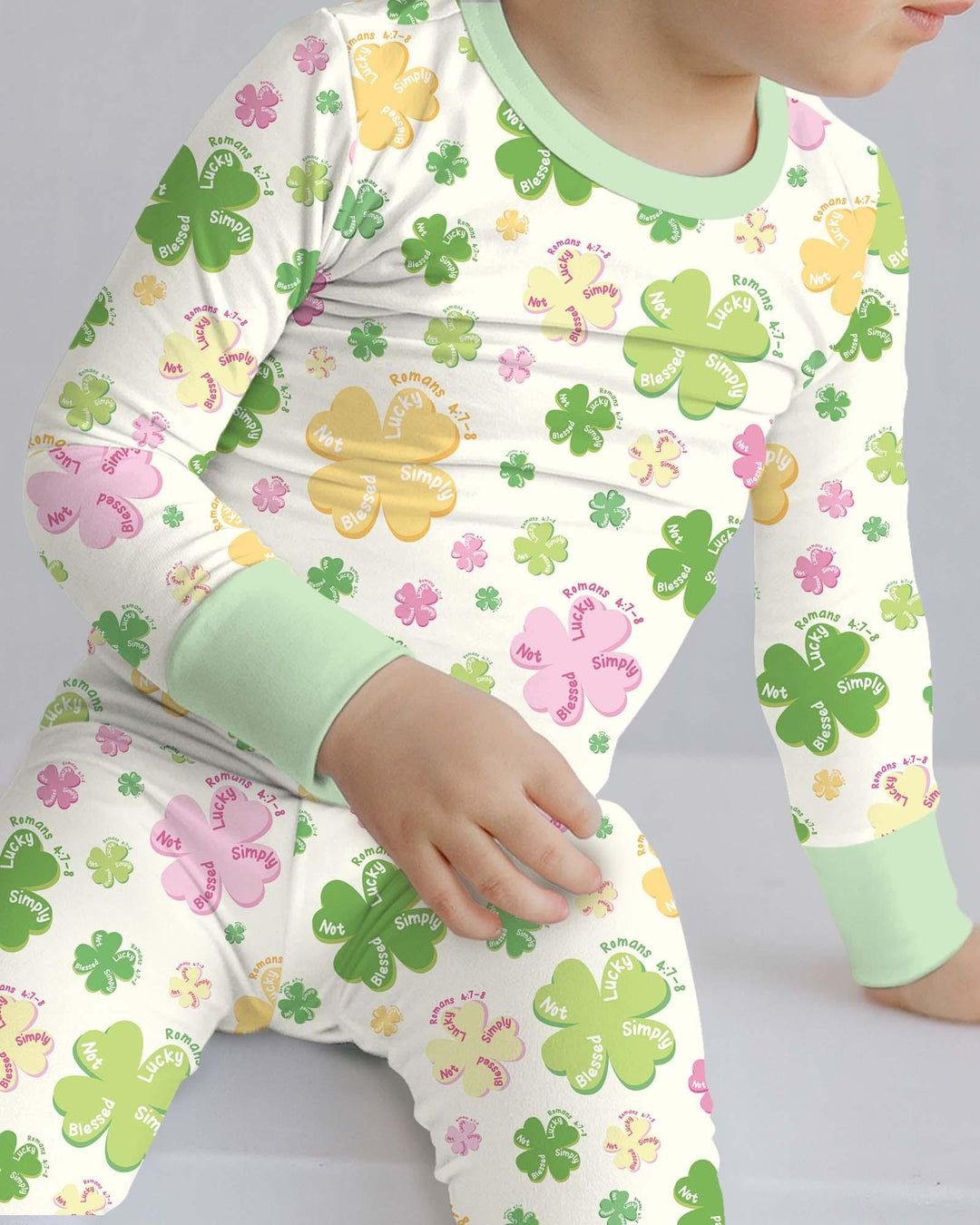 Shamrocks Print St. Patrick's Day Two Piece Long Sleeve Pajama Set