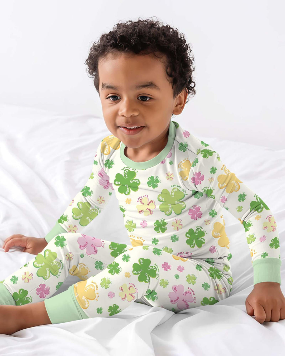 Shamrocks Print St. Patrick's Day Two Piece Long Sleeve Pajama Set