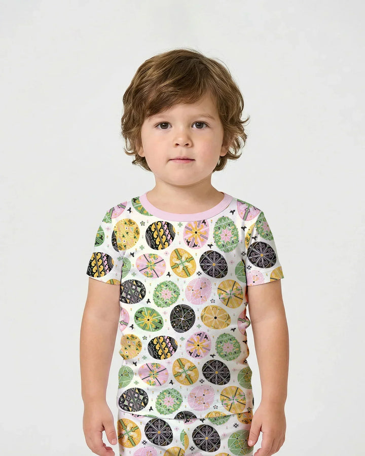 Template Zweiteiliges Pyjama-Set mit kurzen Ärmeln und Shorts