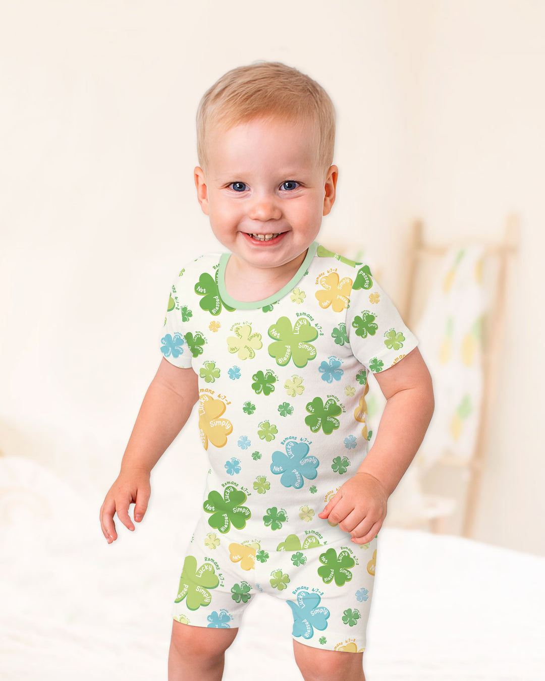 Shamrocks Print St. Patrick's Day Two Piece Short Sleeve Shorts Pajama Set