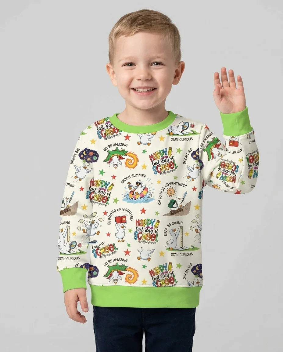 Sudadera de bambú con cuello redondo y el texto "Silly Goose Happy Last Day of School"