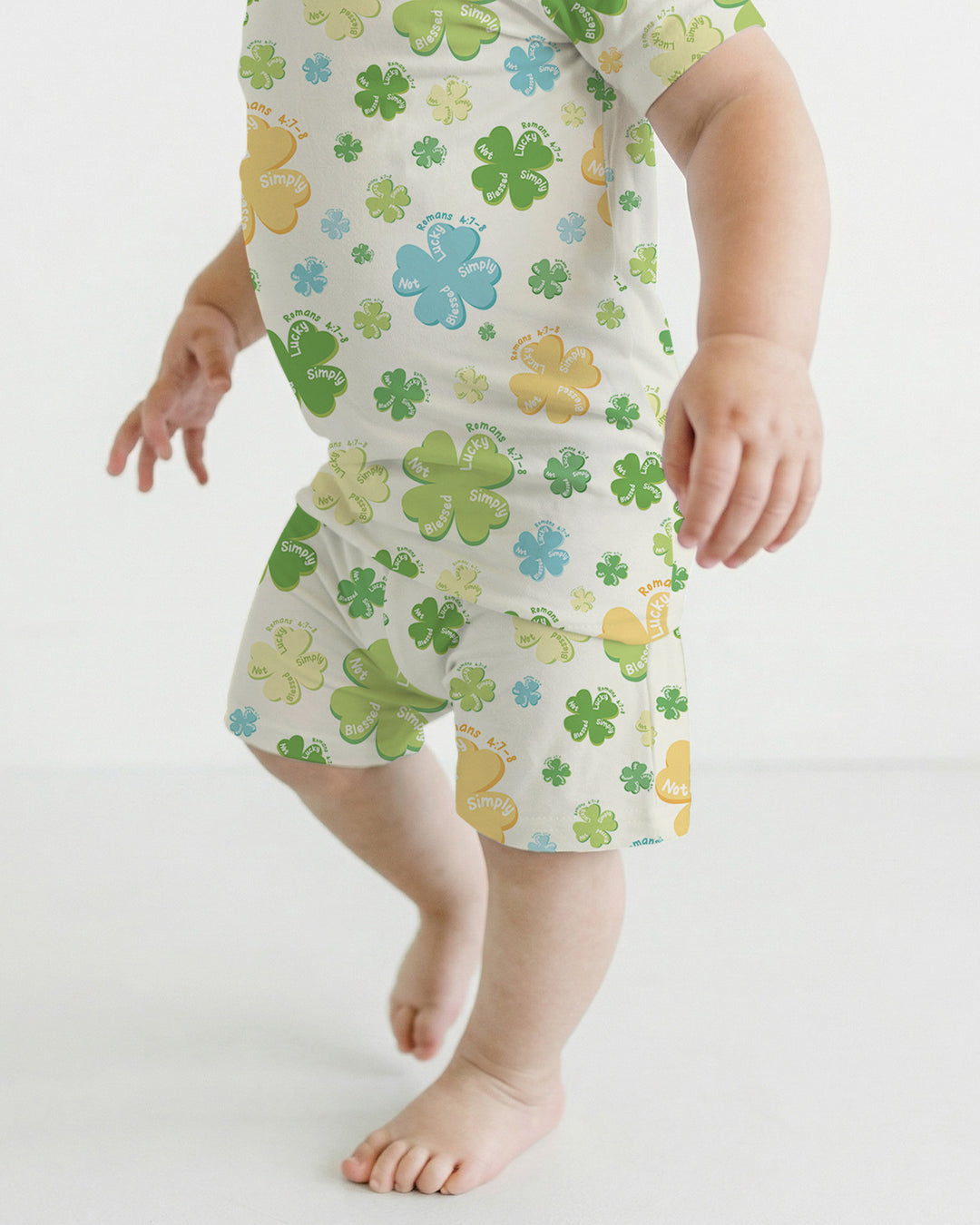 Shamrocks Print St. Patrick's Day Two Piece Short Sleeve Shorts Pajama Set