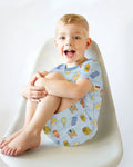 Template Zweiteiliges Pyjama-Set mit kurzen Ärmeln und Shorts