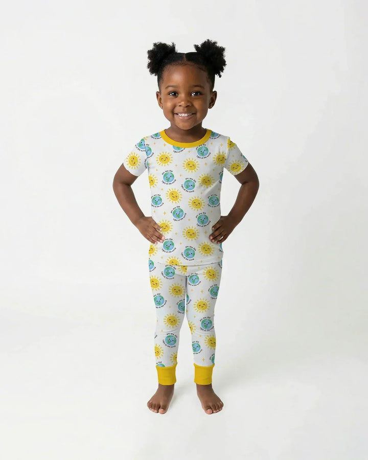 Mateo 5:14 Pijama de dos piezas de bambú de manga corta "Luz del mundo"