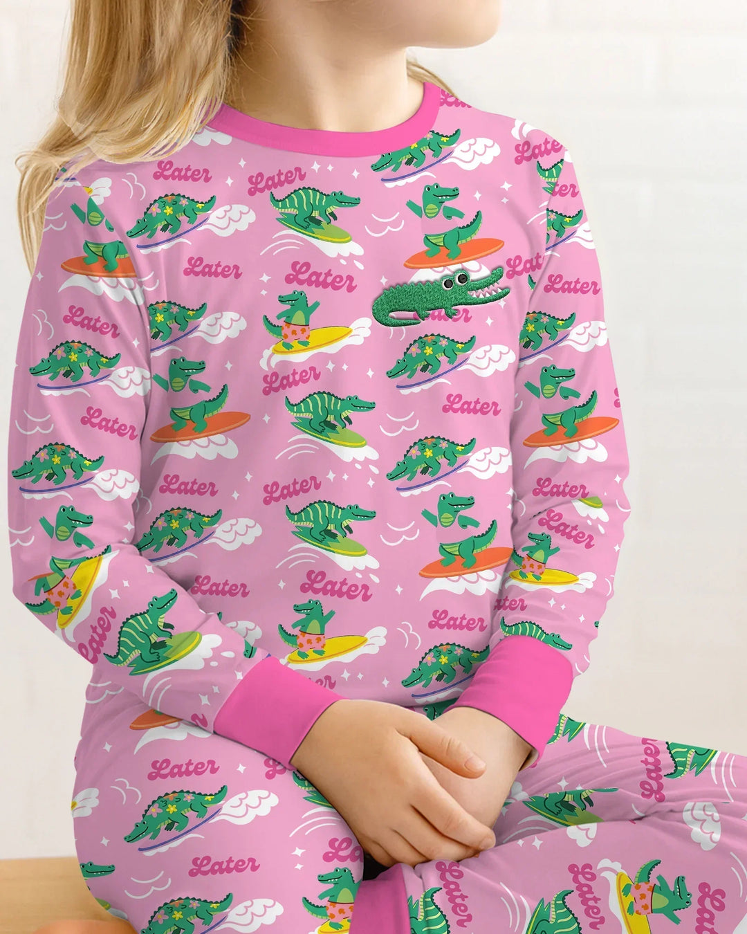 Conjunto de pijama de dos piezas de bambú de manga larga con cocodrilo bordado para verano