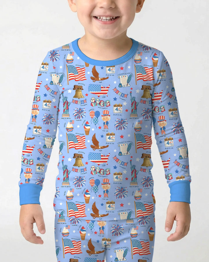 Zweiteiliges Langarm-Pyjama-Set mit Sommerfrüchten