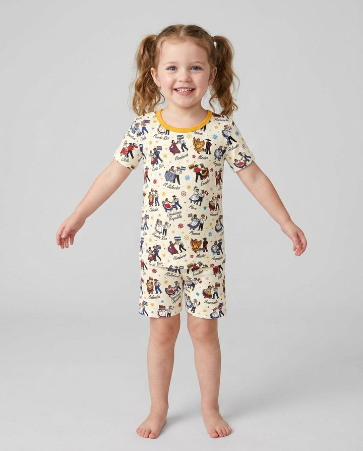 Template Zweiteiliges Pyjama-Set mit kurzen Ärmeln und Shorts