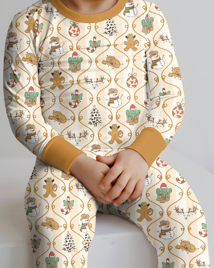 Zweiteiliges Langarm-Pyjama-Set mit Sommerfrüchten