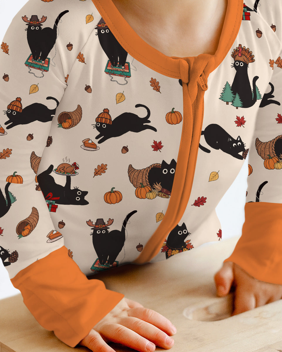Black Cat Cozy Season Bamboo Convertible Zippy