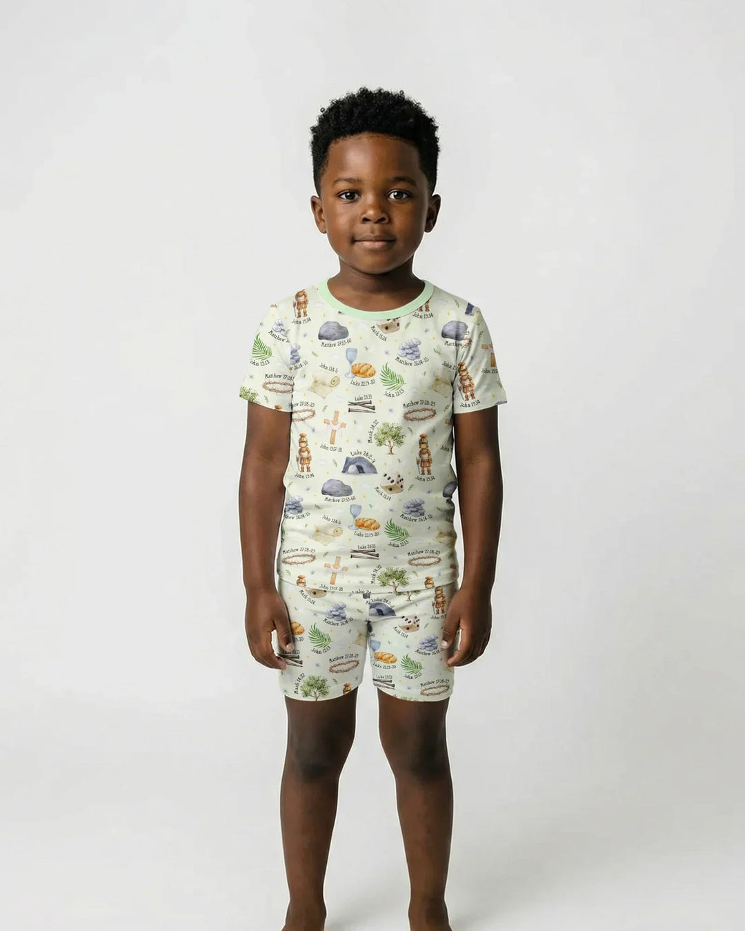 Template Zweiteiliges Pyjama-Set mit kurzen Ärmeln und Shorts