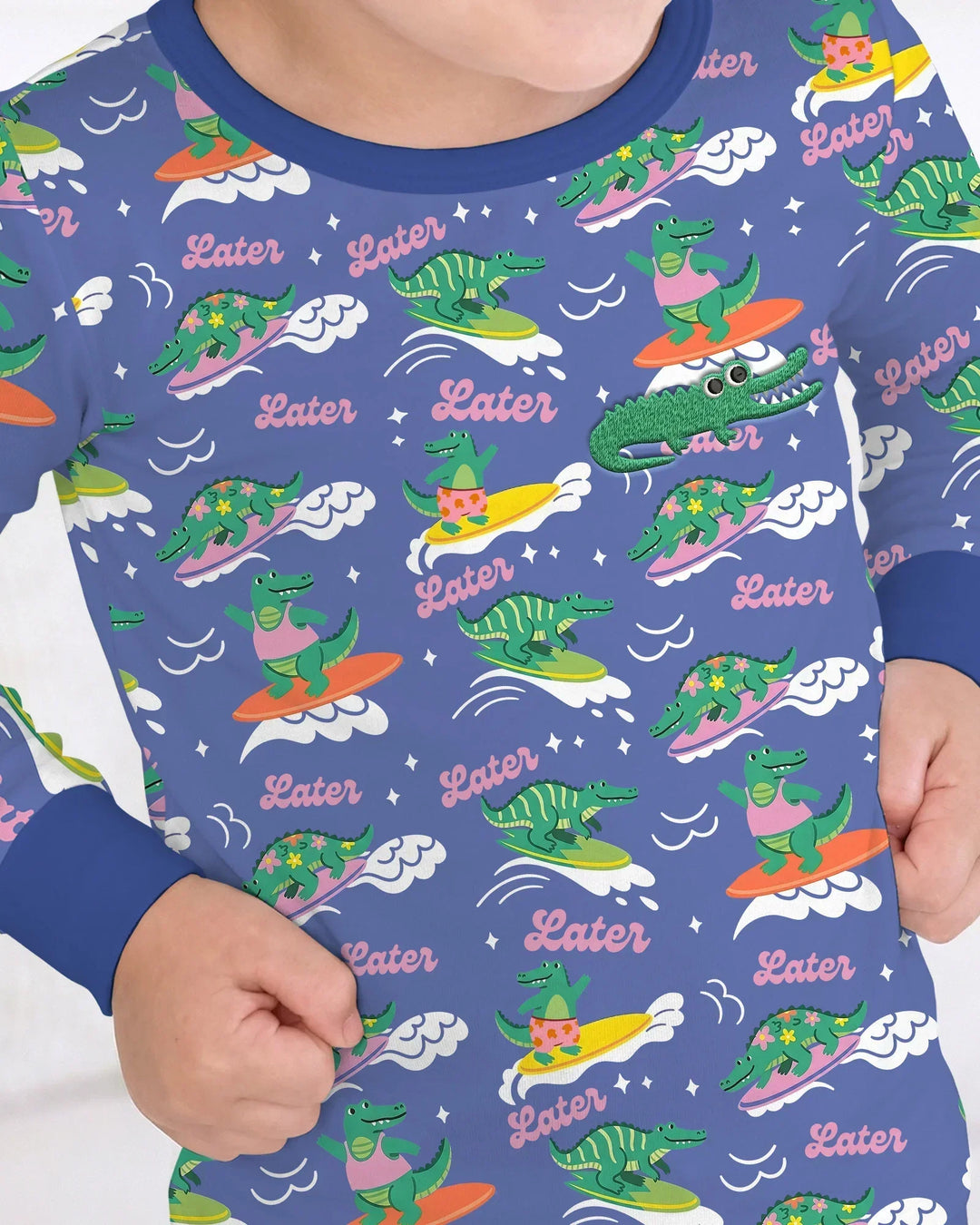 Conjunto de pijama de dos piezas de bambú de manga larga con cocodrilo bordado para verano