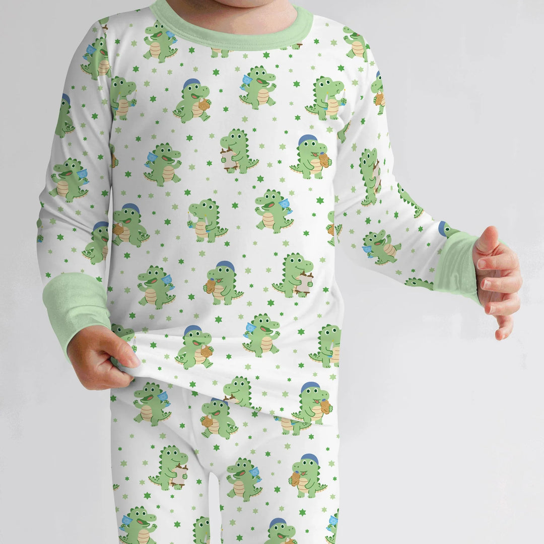 Zweiteiliges Langarm-Pyjama-Set mit Sommerfrüchten