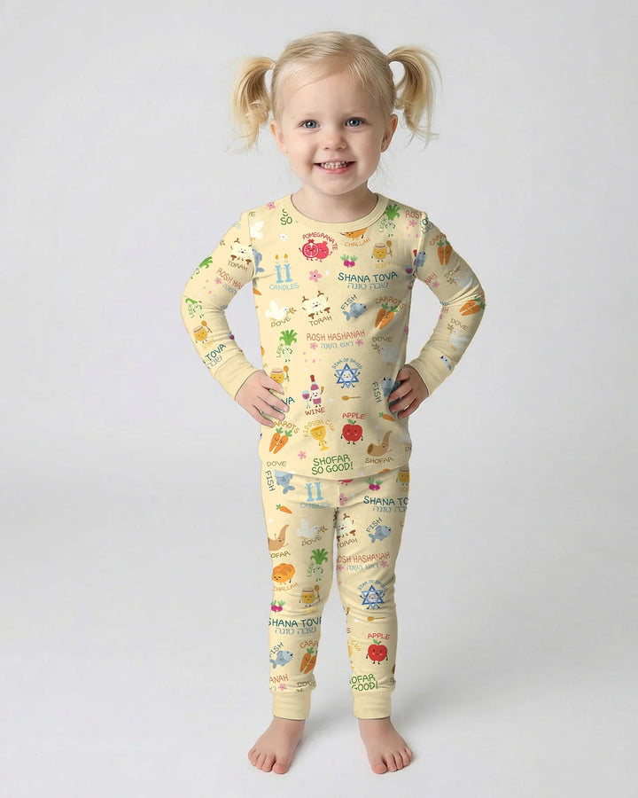 Zweiteiliges Langarm-Pyjama-Set mit Sommerfrüchten