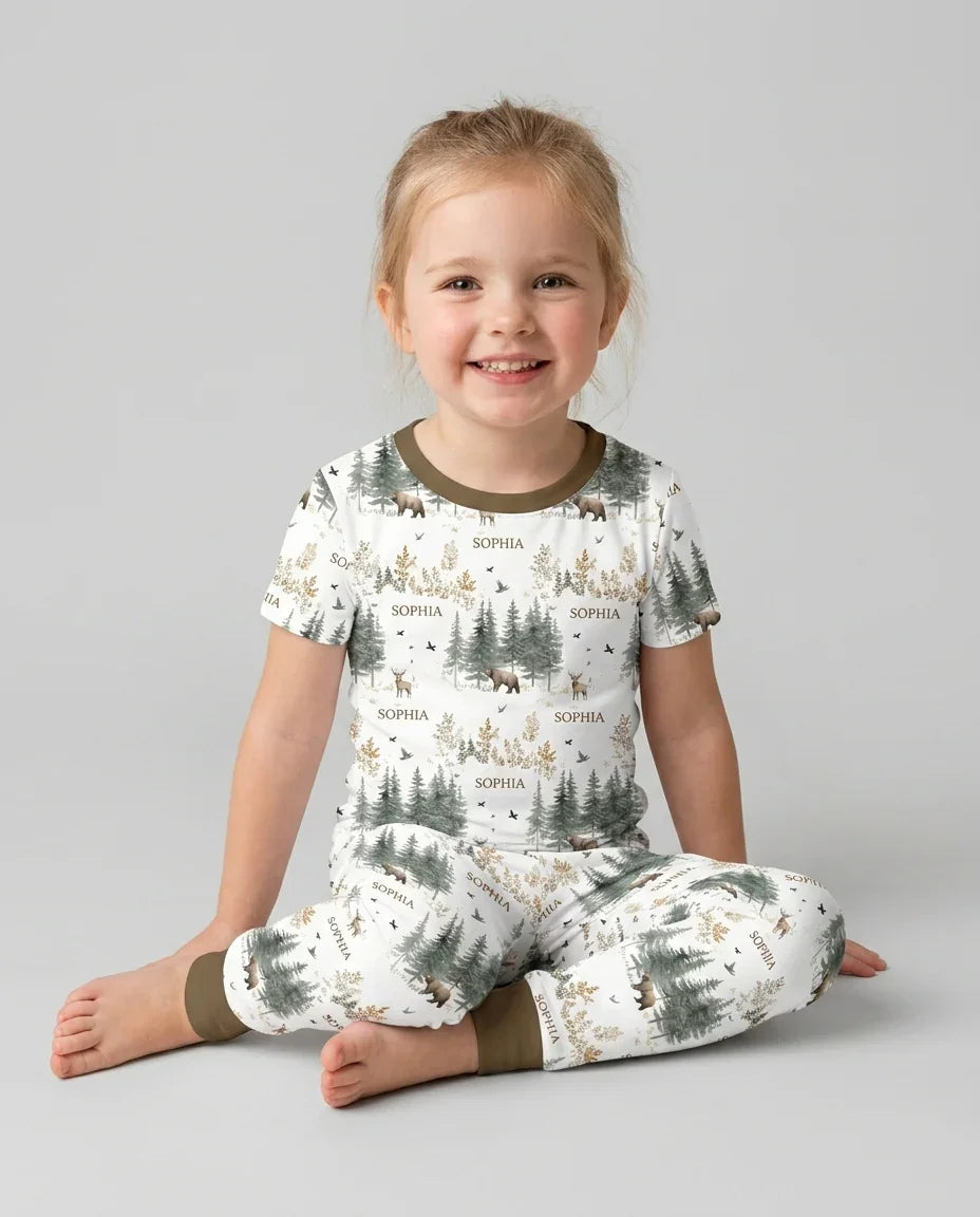 Conjunto de pijama de dos piezas de manga corta con nombre personalizado, bosque, oso, ciervo y bambú