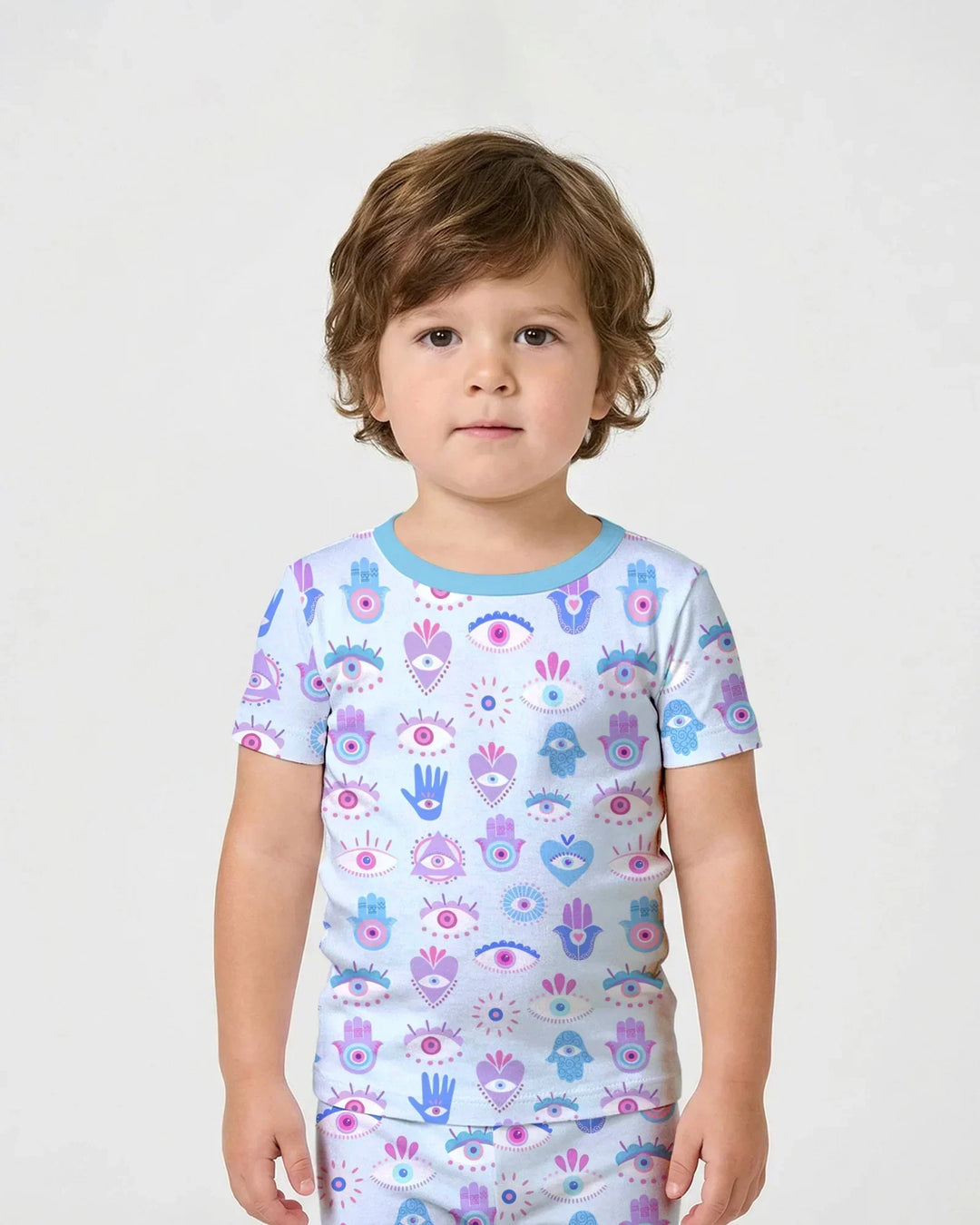 Template Zweiteiliges Pyjama-Set mit kurzen Ärmeln und Shorts