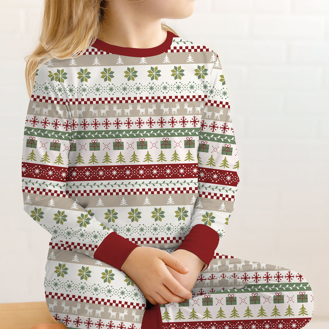 Zweiteiliges Langarm-Pyjama-Set mit Sommerfrüchten