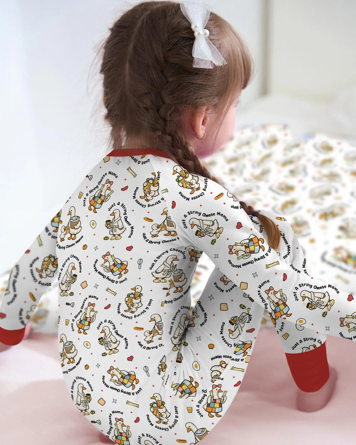 Una mamá de quesos de hebra en la era Mommy & Me - Traje zippy convertible de bambú