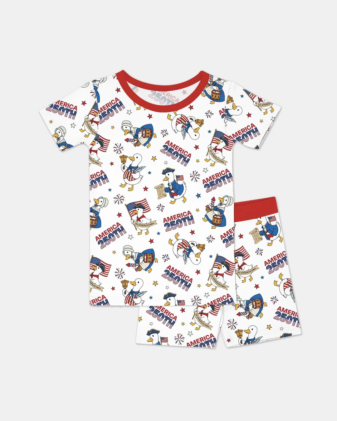 Template Zweiteiliges Pyjama-Set mit kurzen Ärmeln und Shorts