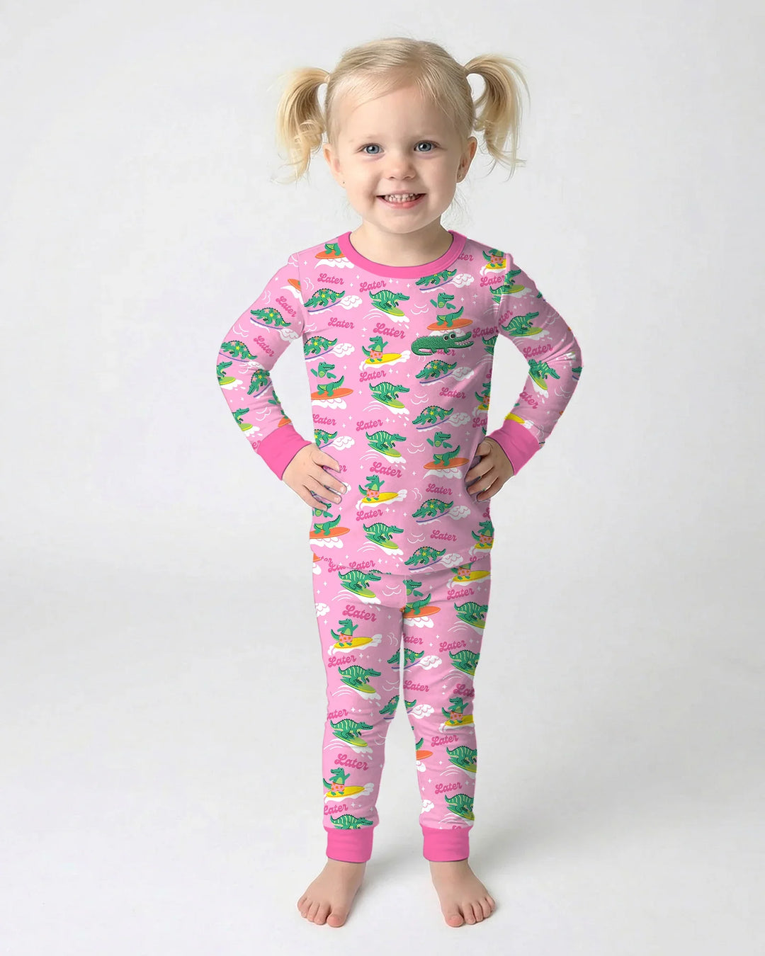 Conjunto de pijama de dos piezas de bambú de manga larga con cocodrilo bordado para verano
