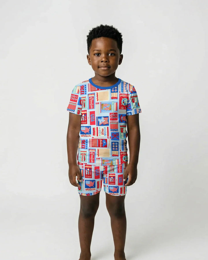 Template Zweiteiliges Pyjama-Set mit kurzen Ärmeln und Shorts