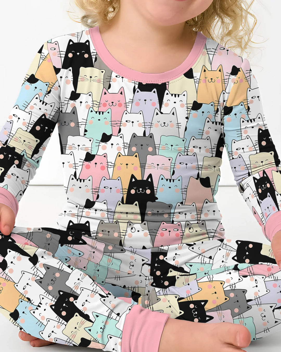 Zweiteiliges Langarm-Pyjama-Set mit Sommerfrüchten