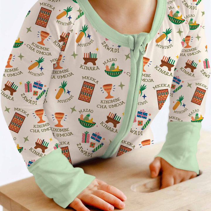 Kwanzaa Spirit Convertible Zippy