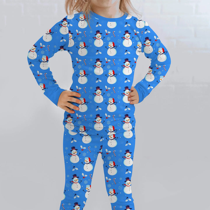 Blaues, zweiteiliges Weihnachtspyjama-Set mit Schneemann