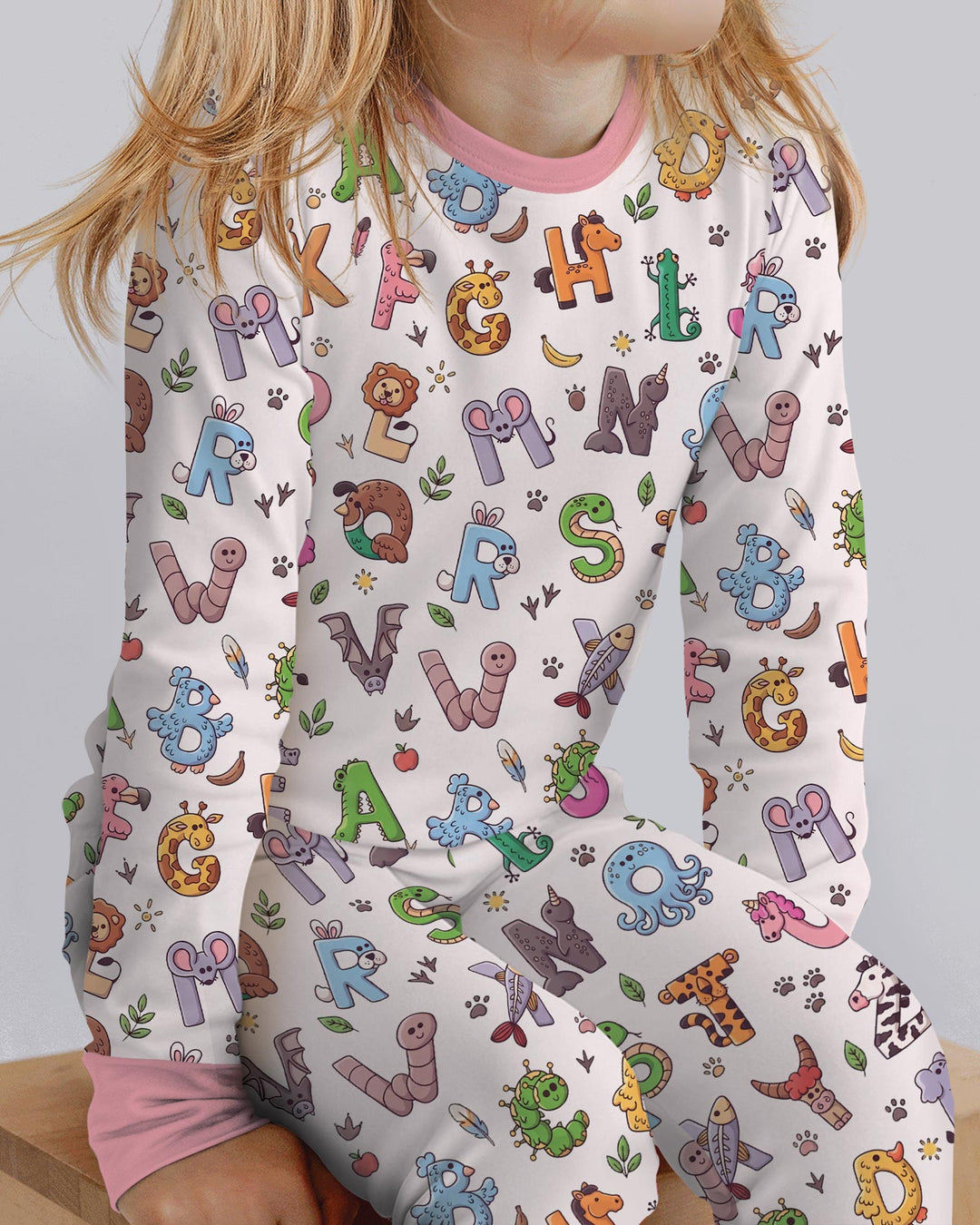 Zweiteiliges Langarm-Pyjama-Set mit Sommerfrüchten