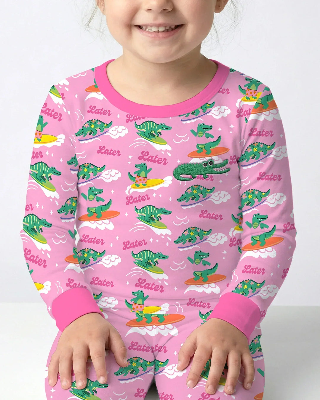 Conjunto de pijama de dos piezas de bambú de manga larga con cocodrilo bordado para verano