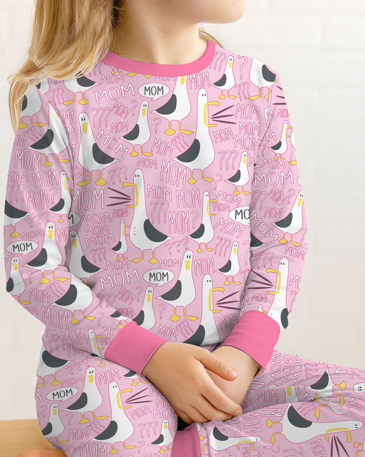 Funny Seagull MOM Two Piece Long Sleeve Pajama Set
