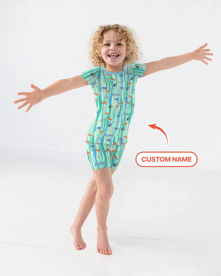 Zweiteiliges Pyjama-Set mit kurzen Ärmeln und Shorts im Sommer-Design