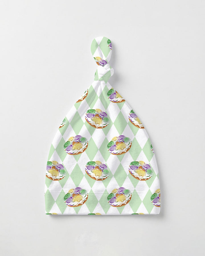 Grüne Knotenmütze mit Bauernhoftieren