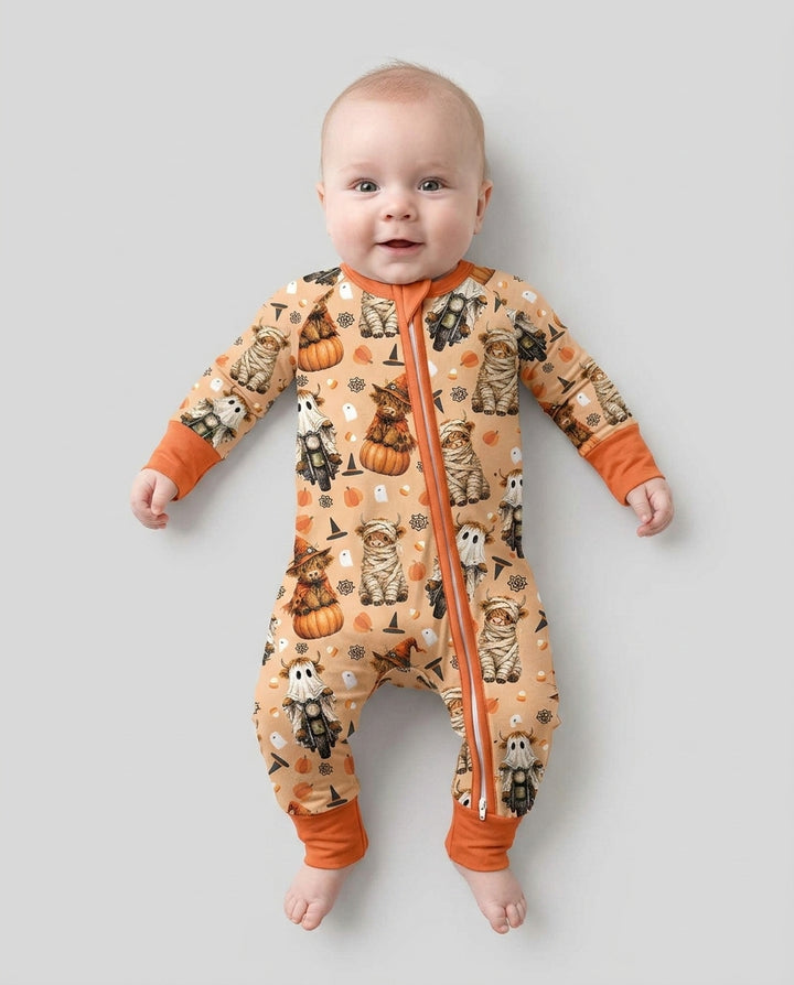 Funny Halloween Highland Cow Bamboo Convertible Zippy