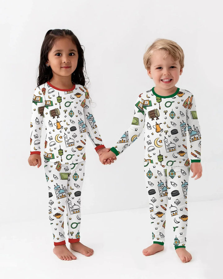 Zweiteiliges Langarm-Pyjama-Set mit Sommerfrüchten