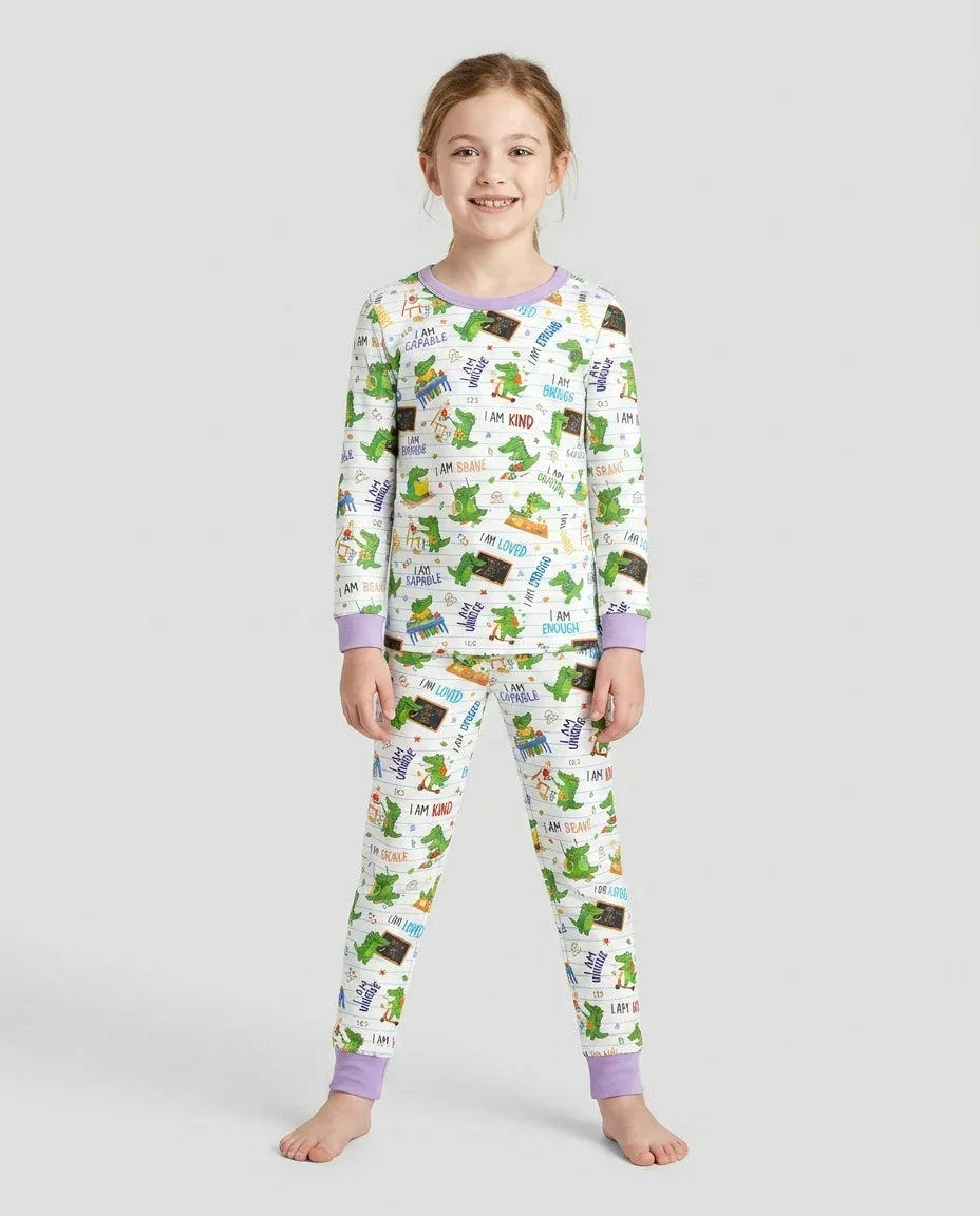 Zweiteiliges Langarm-Pyjama-Set mit Sommerfrüchten