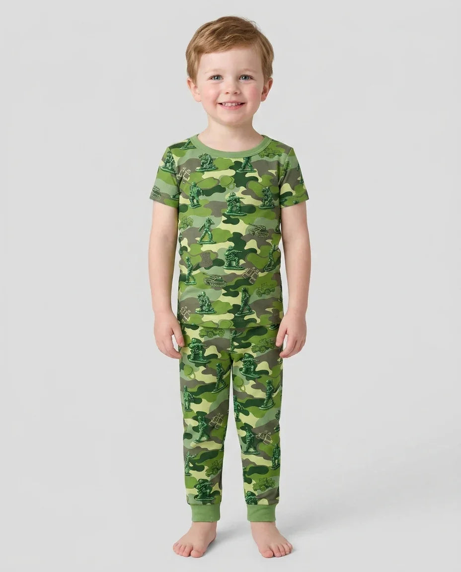 Zweiteiliges, kurzärmliges Pyjama-Set mit Marienkäfern